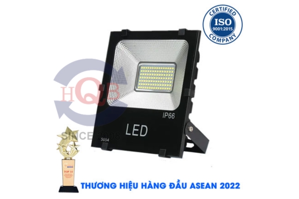 Đèn Led Pha 150W IP66 Ánh Sáng Vàng 3000K