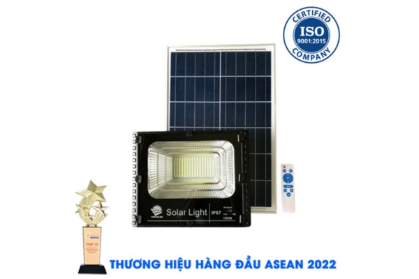 Đèn 100W KUNGFU SOLAR LED -8800 vơi chất liệu nhôm đúc nguyên khối