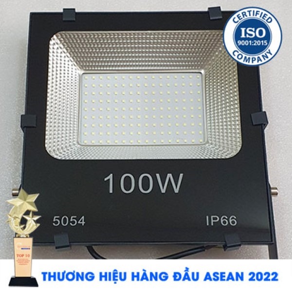 Đèn LED pha được ứng dụng phổ biến trong các hoạt động chiếu sáng